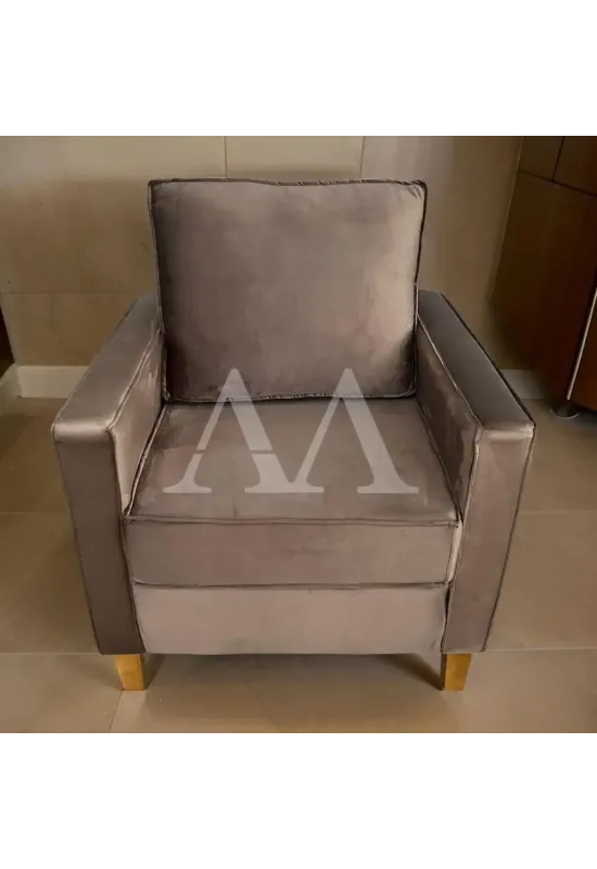 POLTRONA MALU CHANEL MARROM VELUDO